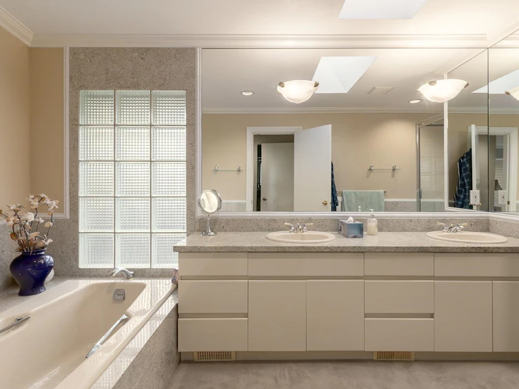 6456 Mackenzie Place, Vancouver, BC, V6N 1H7 - 27