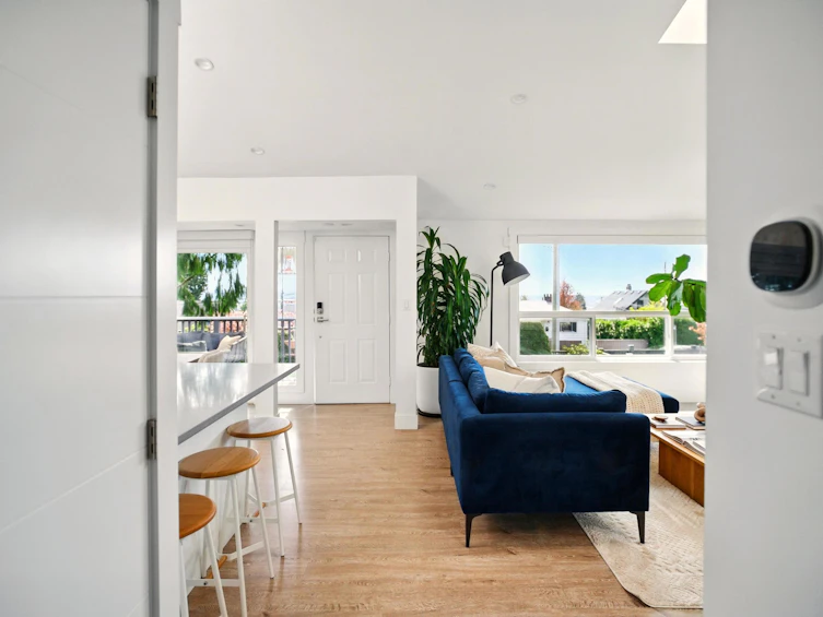 740 E Keith Road, North Vancouver, BC, V7L 1W7 - 3