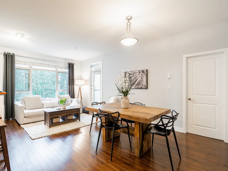 305-200 Capilano Road, Port Moody, BC, V3H 5N1 - 3