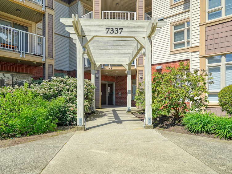 203-7337 Macpherson Avenue, Burnaby, BC, V5J 0A9 - 5