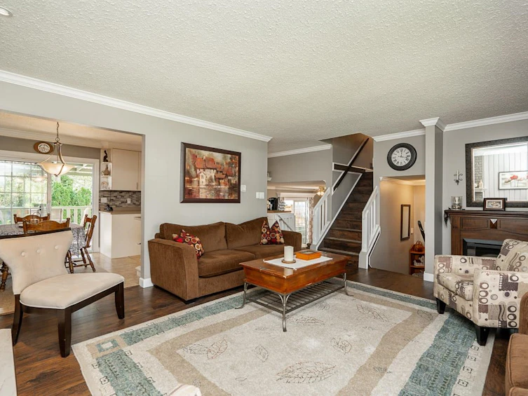 14446 85a Avenue, Surrey, BC, V3S 5T6 - 3