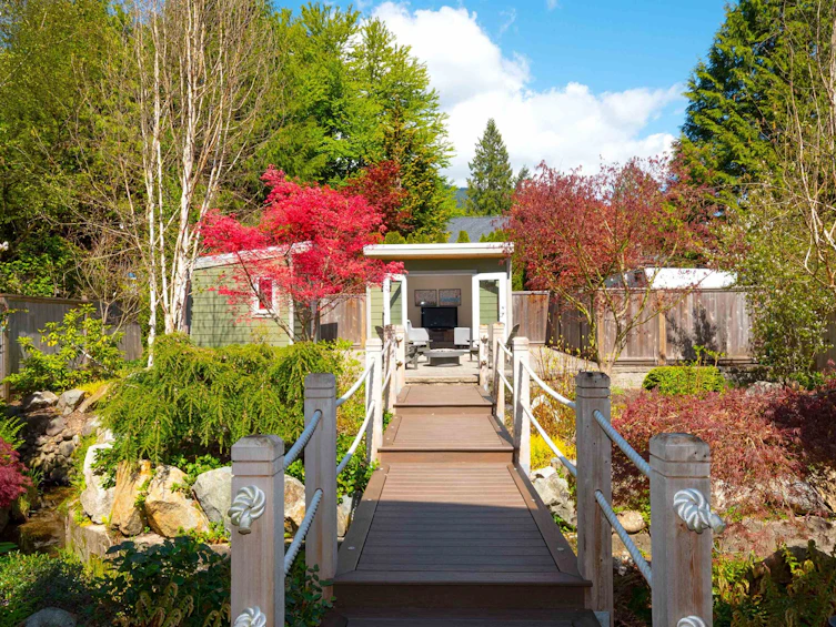4360 Cove Cliff Road, North Vancouver, BC, V7G 1H5 - 32