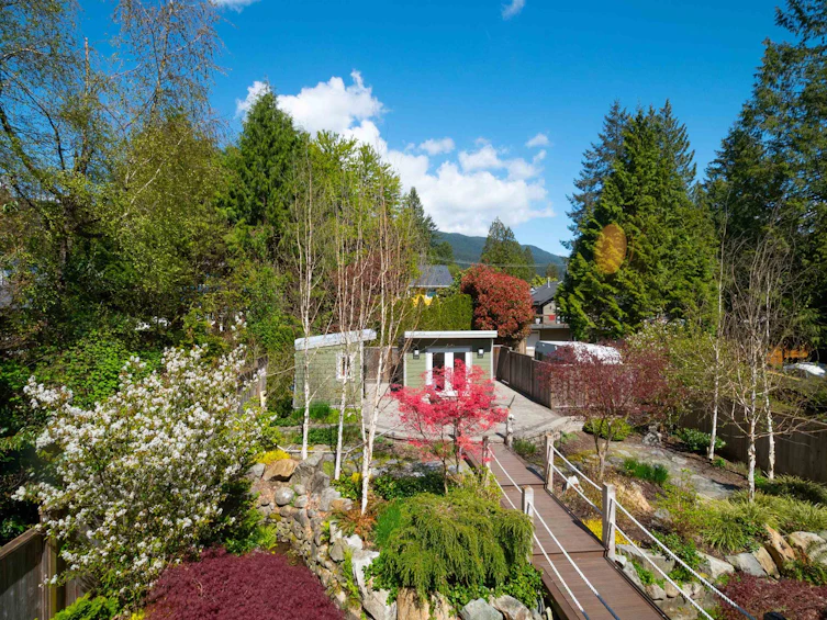 4360 Cove Cliff Road, North Vancouver, BC, V7G 1H5 - 18