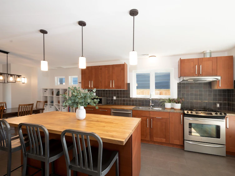 4360 Cove Cliff Road, North Vancouver, BC, V7G 1H5 - 8