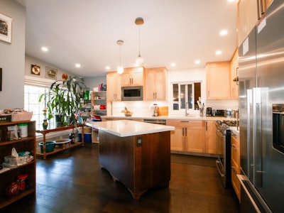1061 Edgewater Crescent - 5