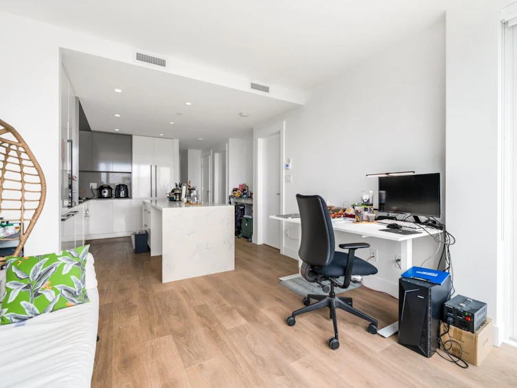 1607-4711 Hazel Street, Burnaby, BC, V5H 0J9 - 14