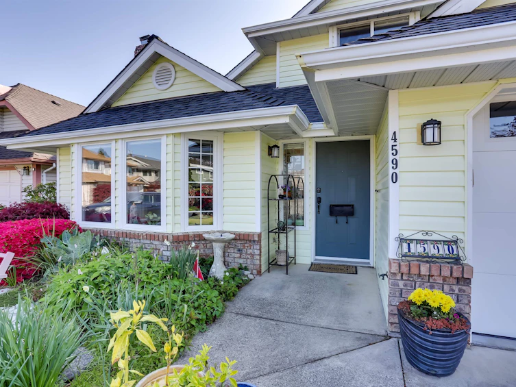 4590 Aurora Court, Delta, BC, V4K 4P3 - 2