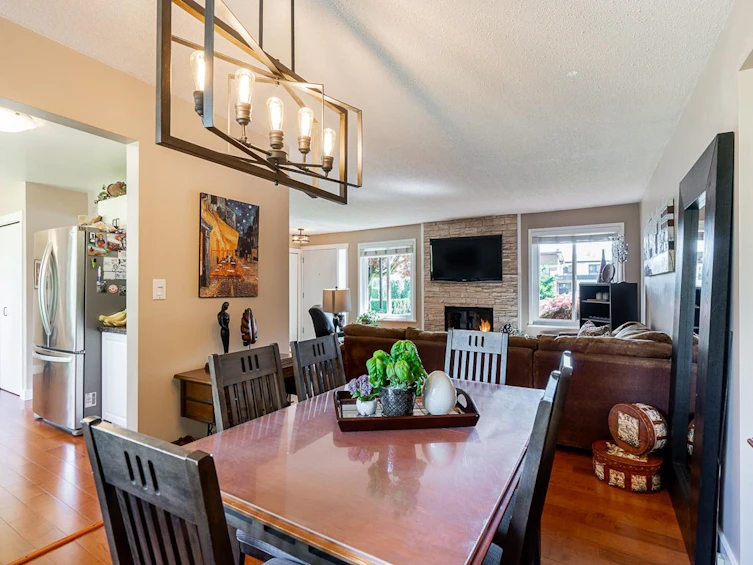 17241 57a Avenue, Surrey, BC, V3S 5A8 - 5