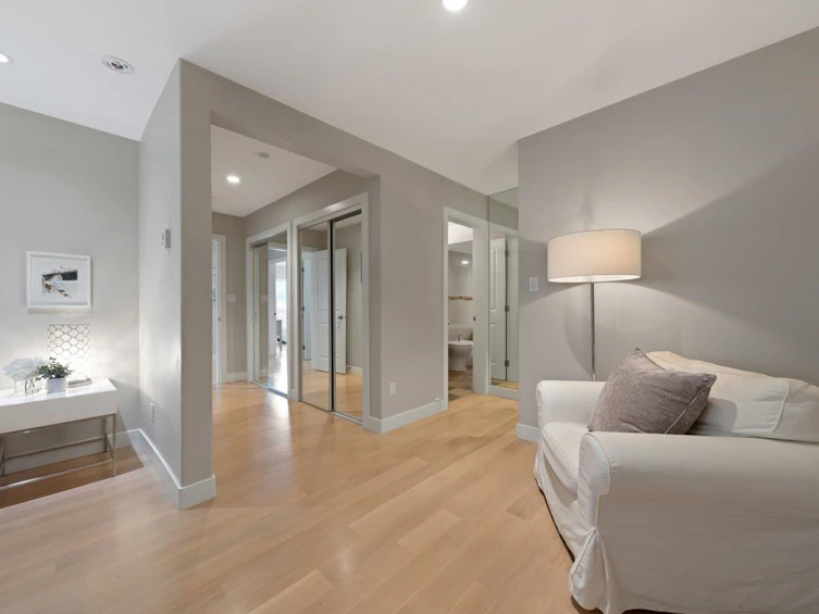 5620 Eagle Court, North Vancouver, BC, V7R 4T9 - 23