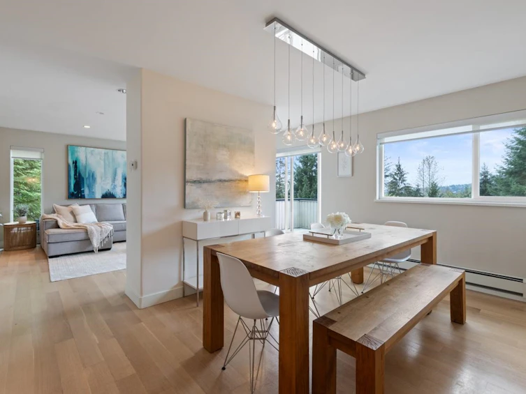 5620 Eagle Court, North Vancouver, BC, V7R 4T9 - 3