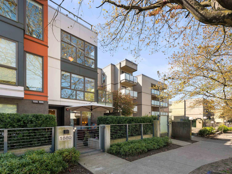 1880 Frances Street, Vancouver, BC, V5L 0C3 - 26