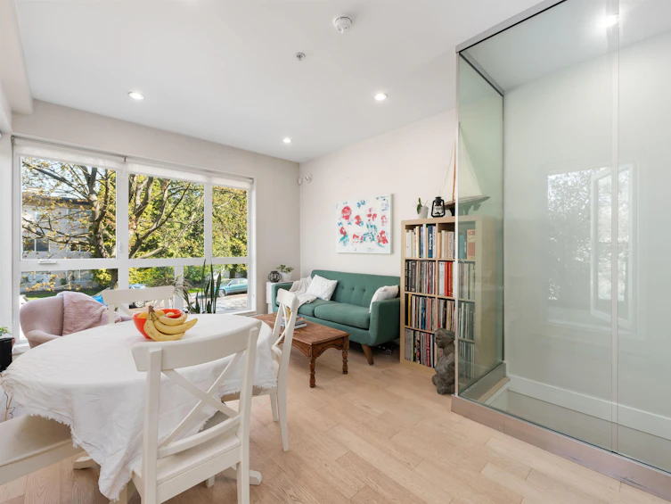 1880 Frances Street, Vancouver, BC, V5L 0C3 - 3