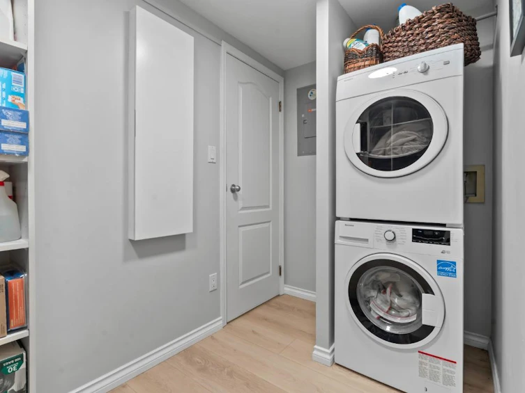 901-1311 Beach Avenue, Vancouver, BC, V6E 1V6 - 25