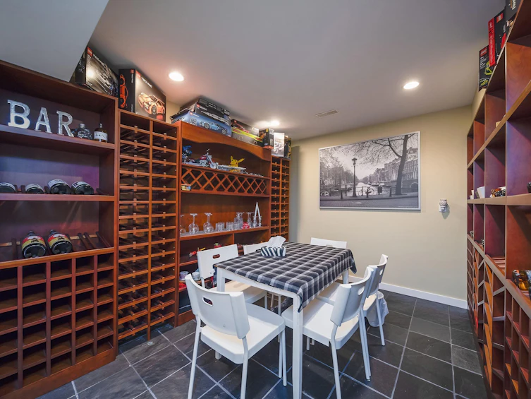 18 Birchwood Crescent, Port Moody, BC, V3H 5H7 - 13