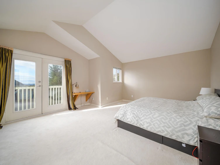 18 Birchwood Crescent, Port Moody, BC, V3H 5H7 - 9