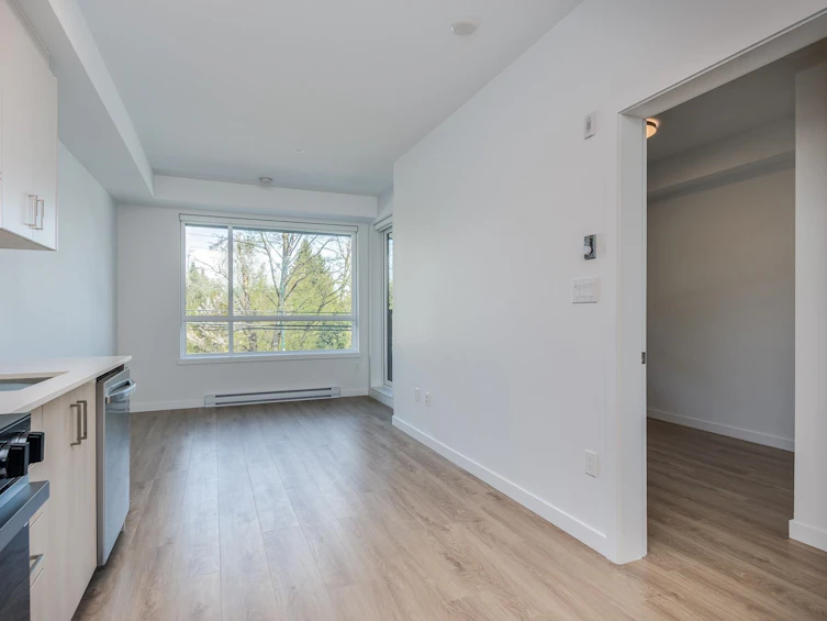 W303-13838 108 Avenue, Surrey, BC, V3T 0T8 - 4