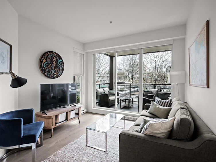 312-1628 W 4th Avenue, Vancouver, BC, V6J 0G8 - 2