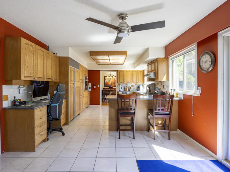 56 Deerfield Drive, Delta, BC, V4M 2W9 - 33