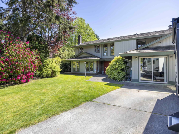 56 Deerfield Drive, Delta, BC, V4M 2W9 - 2