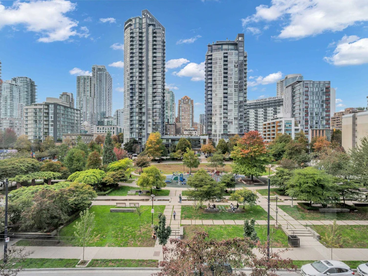 402-1188 Richards Street, Vancouver, BC, V6B 3E6