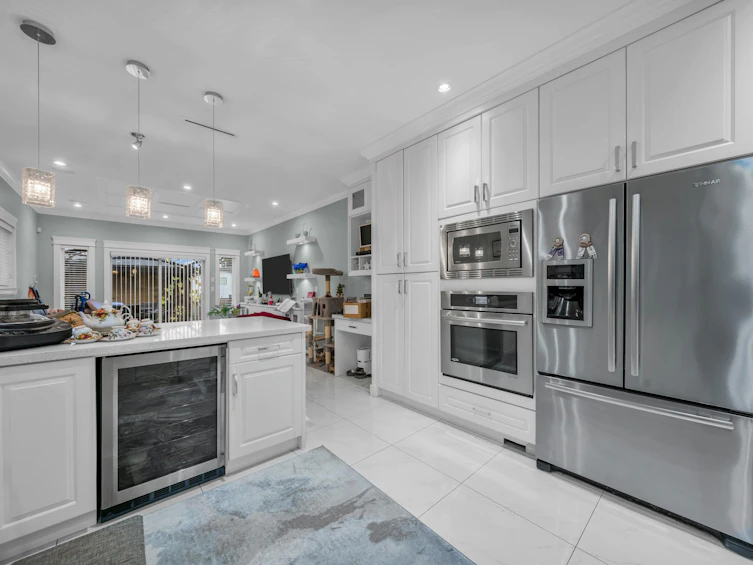 7689 Rosewood Street, Burnaby, BC, V5E 2G8 - 6