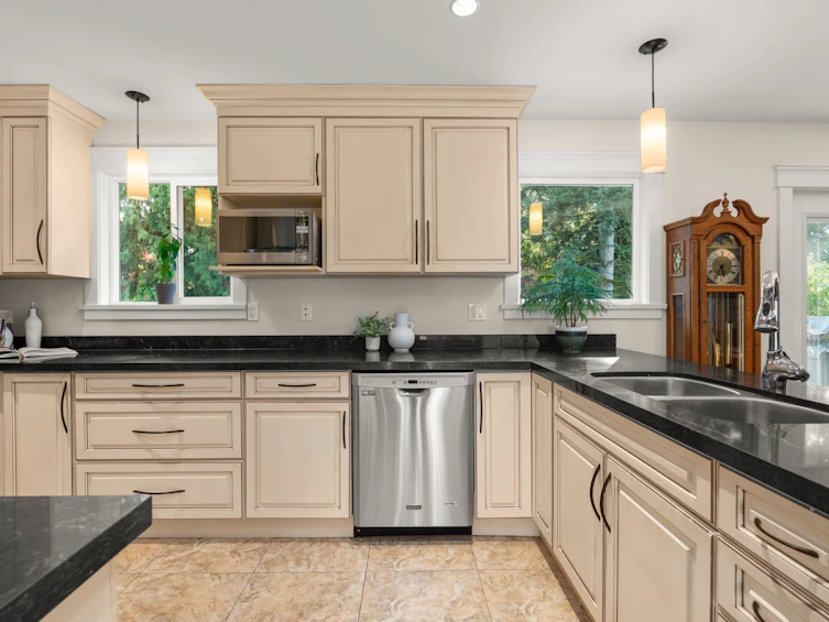 8755 Delwood Drive, Delta, BC, V4C 4A1 - 26