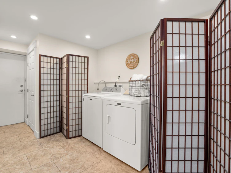 8755 Delwood Drive, Delta, BC, V4C 4A1 - 13