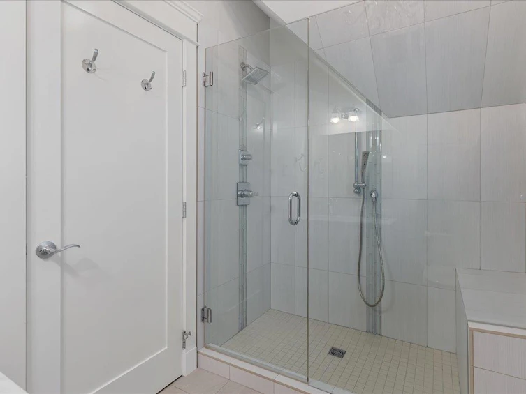 344 E 8th Street, North Vancouver, BC, V7L 1Z3 - 12