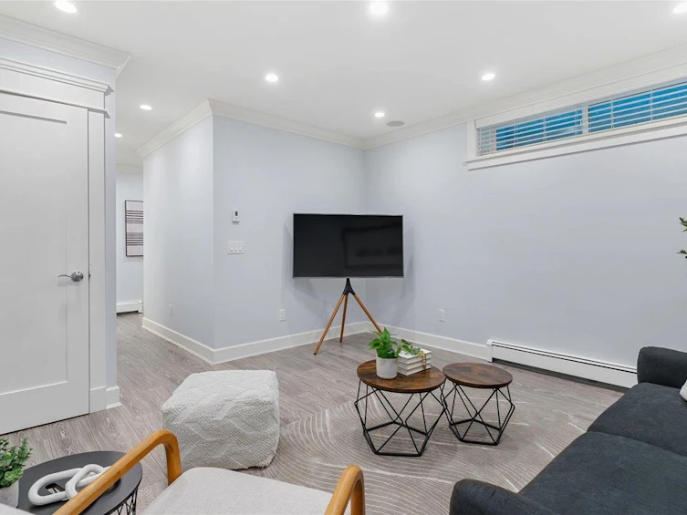 344 E 8th Street, North Vancouver, BC, V7L 1Z3 - 20