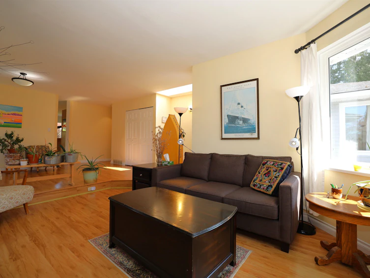 6330 Oracle Road, Sechelt, BC, V0N 3A7 - 7