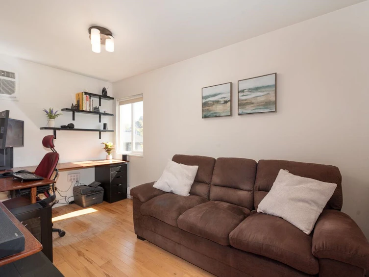 928-930 E 14th Avenue, Vancouver, BC, V5T 2N8 - 16