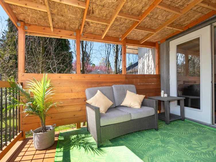 928-930 E 14th Avenue, Vancouver, BC, V5T 2N8 - 12
