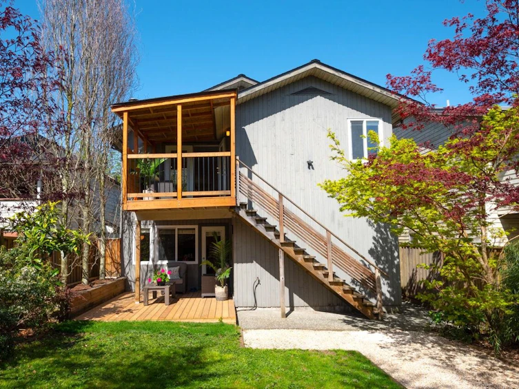 928-930 E 14th Avenue, Vancouver, BC, V5T 2N8 - 30