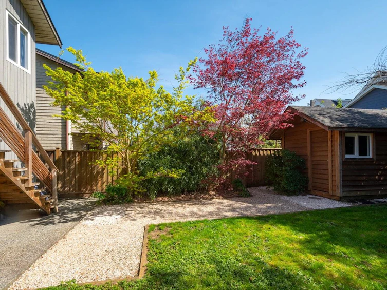 928-930 E 14th Avenue, Vancouver, BC, V5T 2N8 - 33