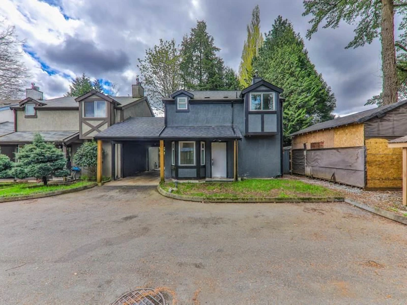 11952 214th Street, Maple Ridge BC V2X 8M7