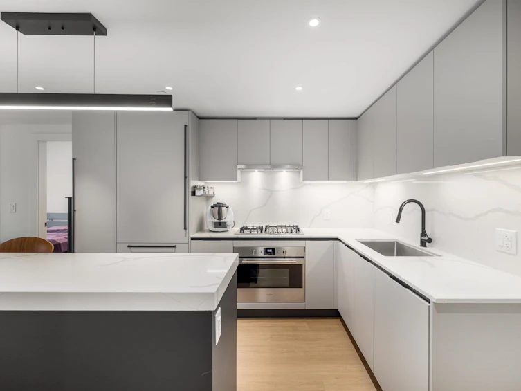 509-2235 E Broadway, Vancouver, BC, V5N 0J5 - 3