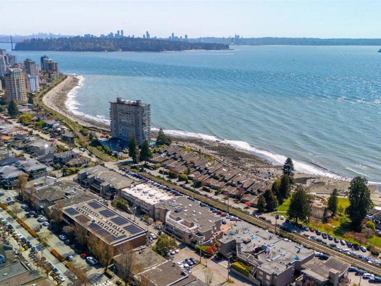 302-2455 Bellevue Avenue, West Vancouver, BC, V7V 1E1 - 30