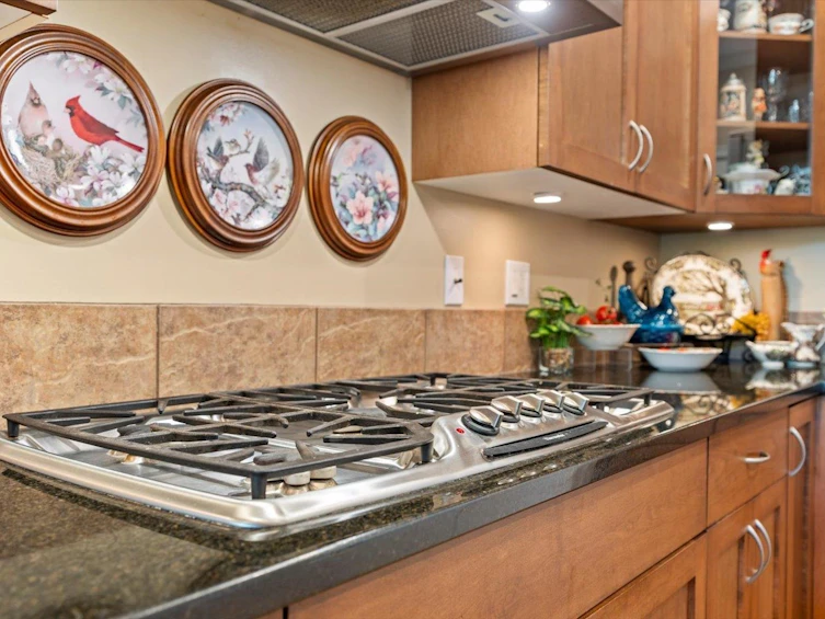 5835 Garrison Boulevard, Chilliwack, BC, V2R 5X9 - 10