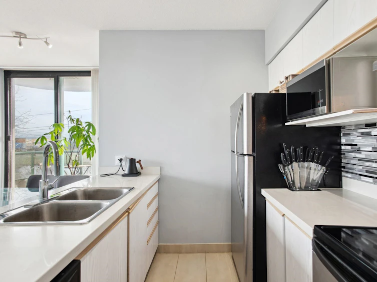 507-8851 Lansdowne Road, Richmond, BC, V6X 3X7 - 9