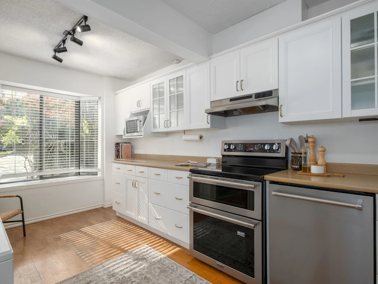 26-1141 Eagleridge Drive, Coquitlam, BC, V3E 1K1 - 4