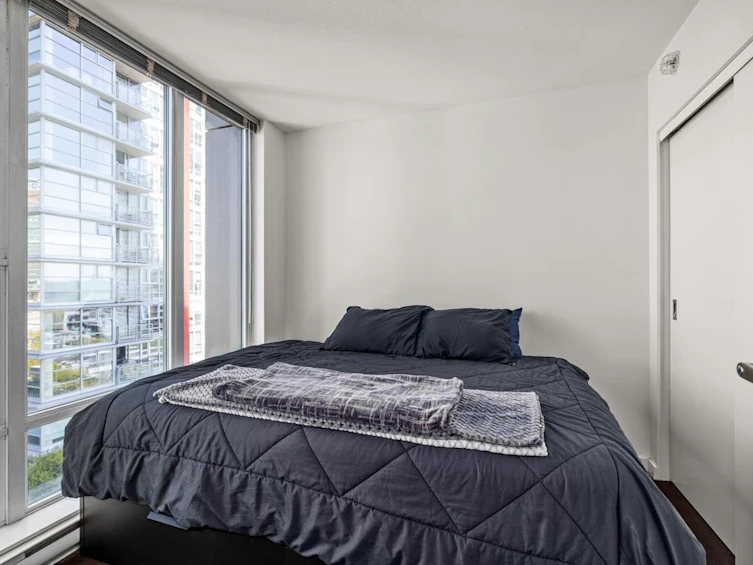 809-131 Regiment Square, Vancouver, BC, V6B 1X6 - 23