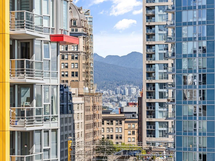 809-131 Regiment Square, Vancouver, BC, V6B 1X6 - 18