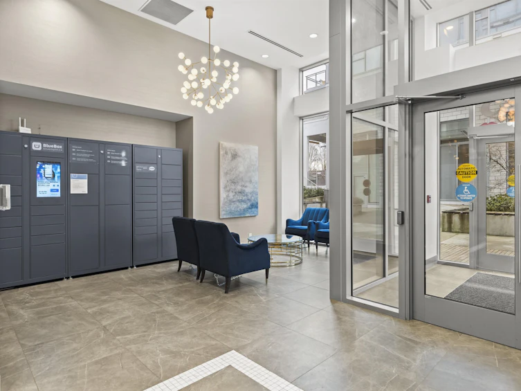 601-2435 Kingsway, Vancouver, BC, V5R 5G8 - 5