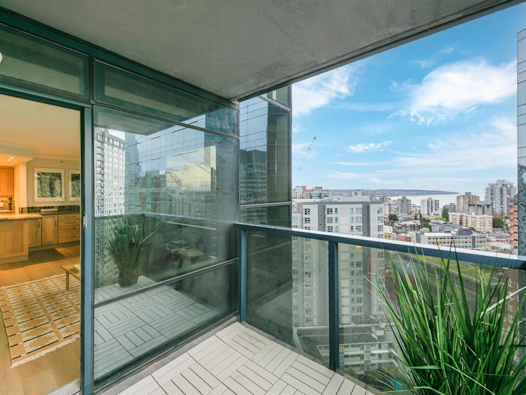 2103-1050 Burrard Street, Vancouver, BC, V6Z 2S3 - 6