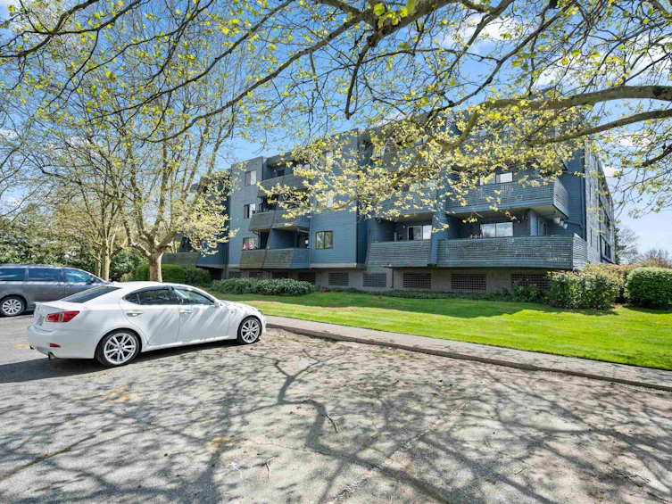 209-5906 176a Street, Surrey, BC, V3S 4H7 - 7
