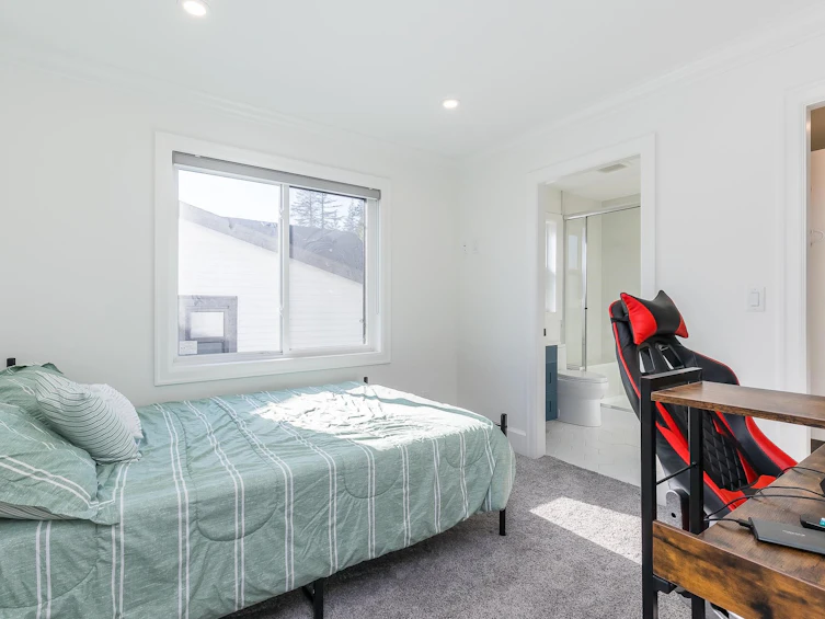 33990 Parr Avenue, Mission, BC, V2V 6B2 - 22