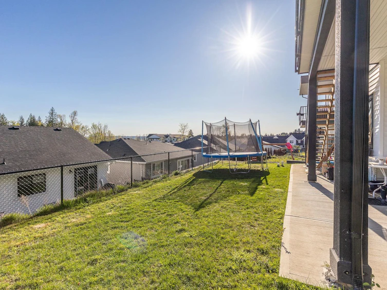 33990 Parr Avenue, Mission, BC, V2V 6B2 - 34