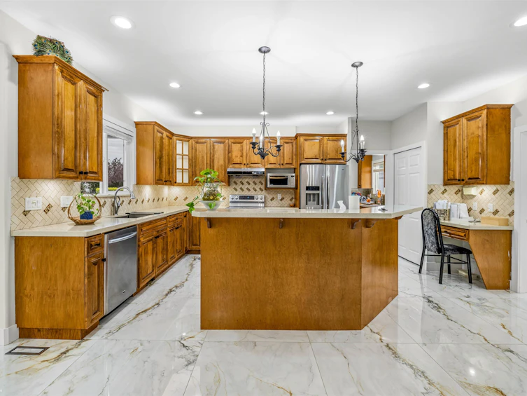 8078 Redtail Court, Surrey, BC, V3W 0N4 - 9