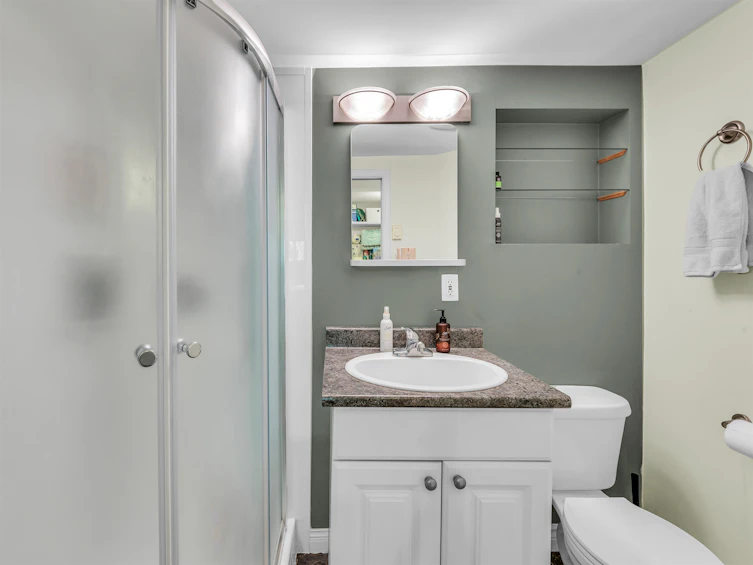 494 E 18th Avenue, Vancouver, BC, V5V 1G1 - 26