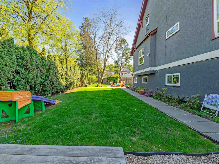 494 E 18th Avenue, Vancouver, BC, V5V 1G1 - 30